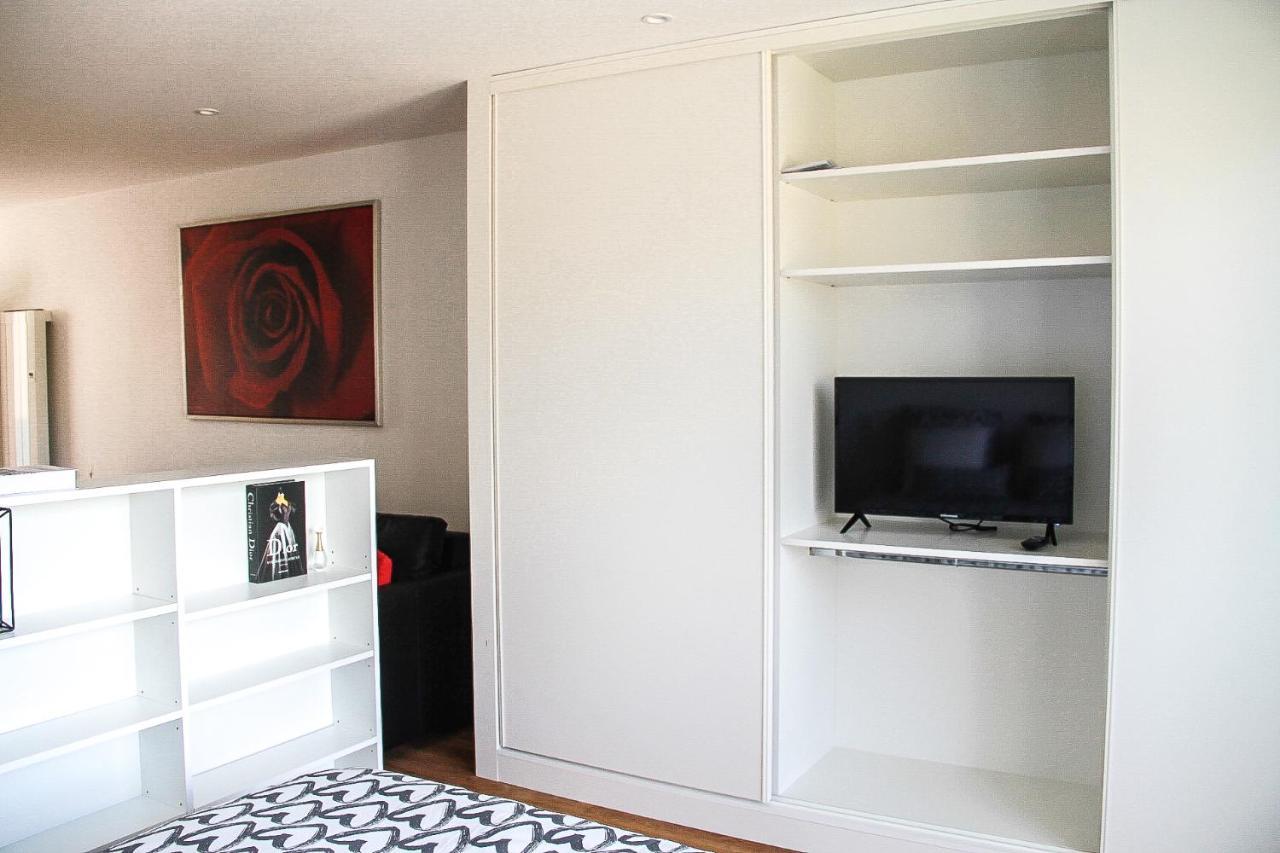 Grand T1 Moderne Jardin Pres De Cdg Apartment Le Thillay Exterior photo